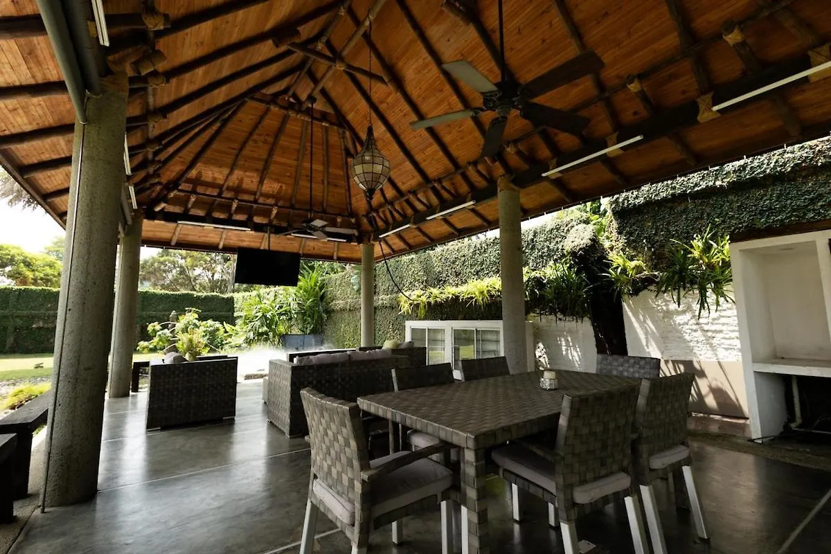 Willa Casa Bali Pance Cali 0*,  Kolumbia